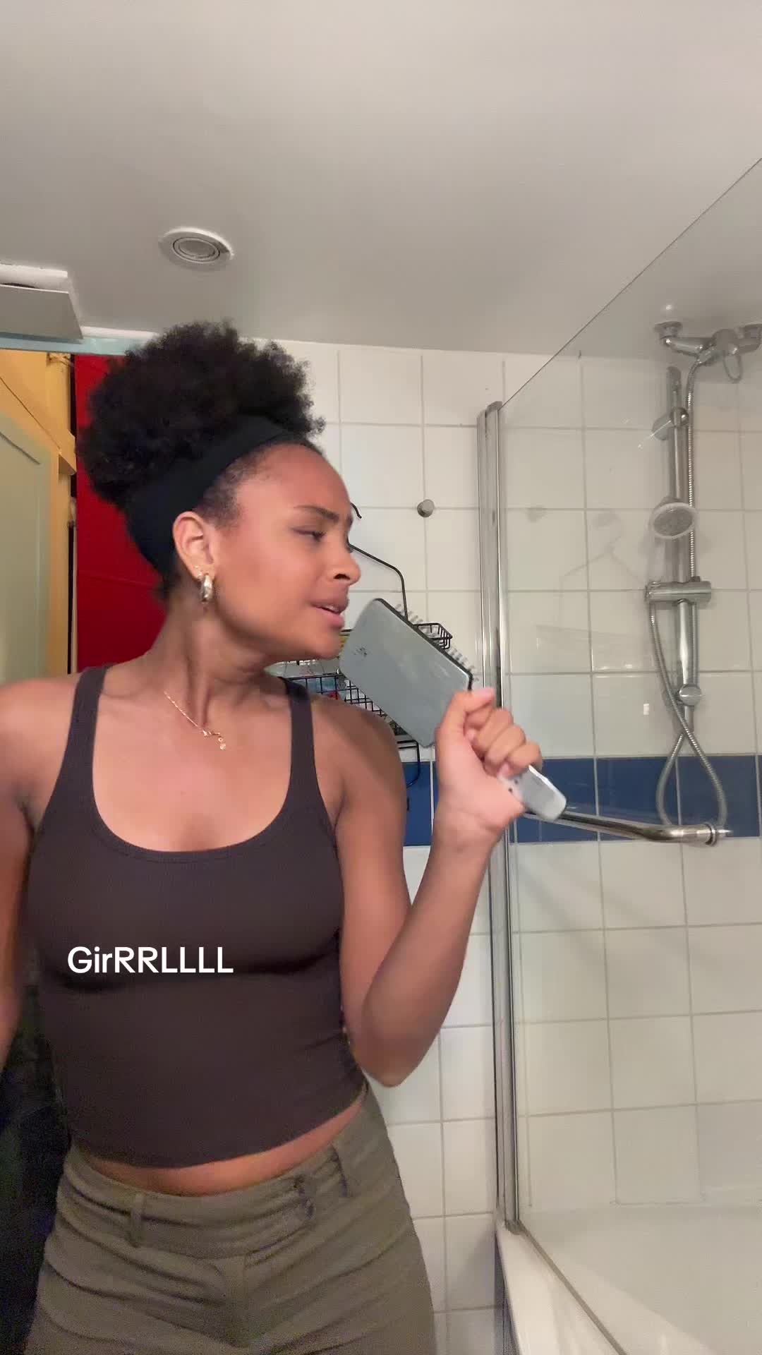 @Eva Liza