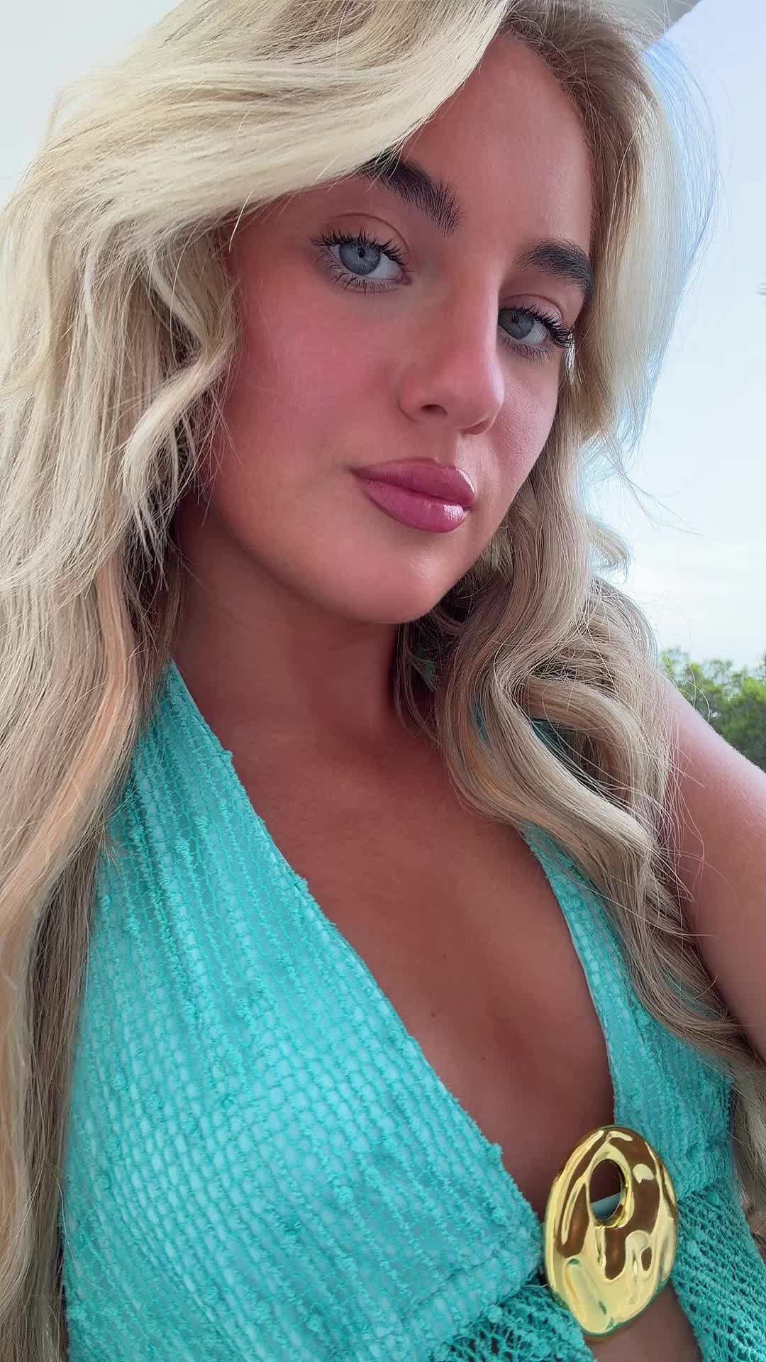 @elisha_xo