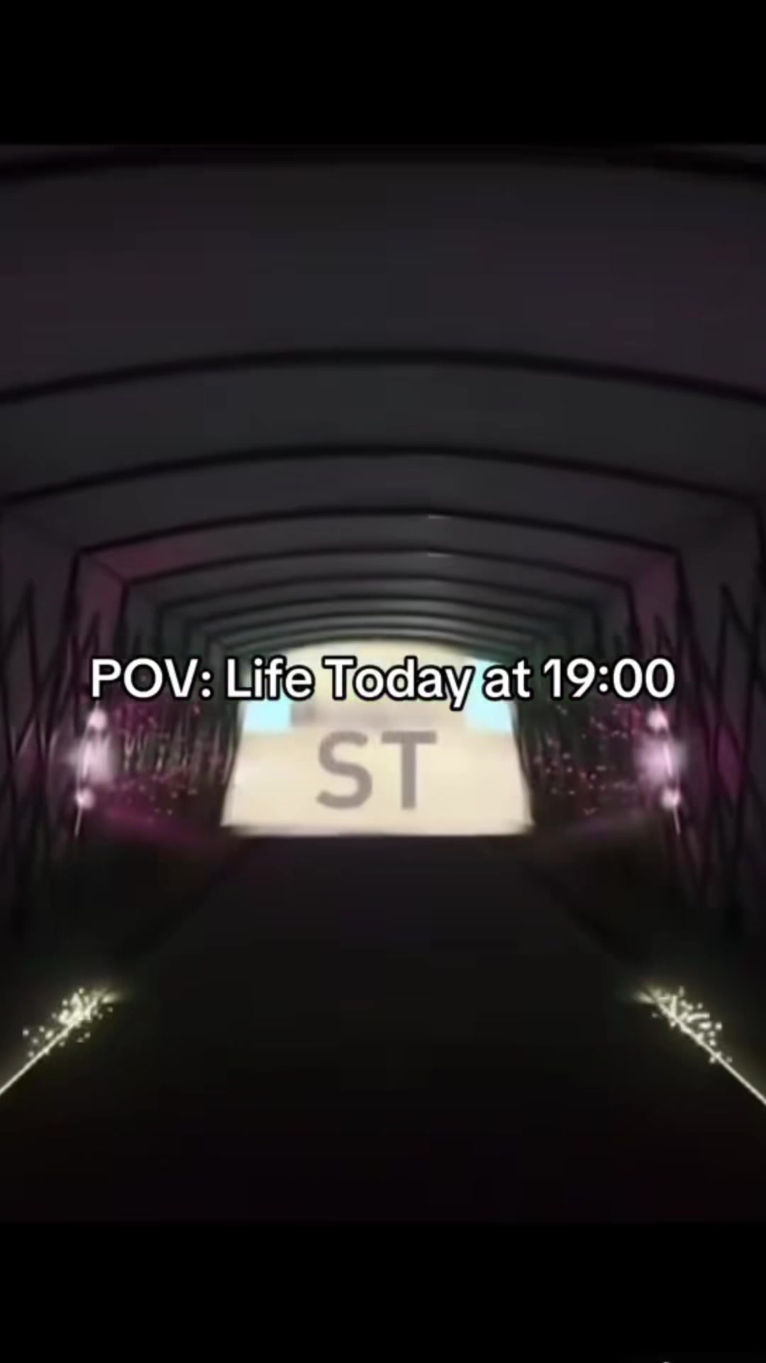 @⃟