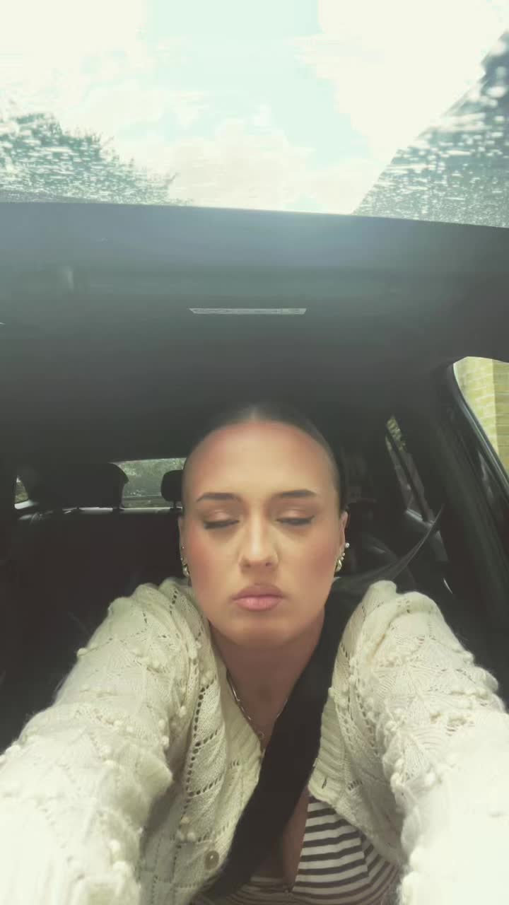 @Emz