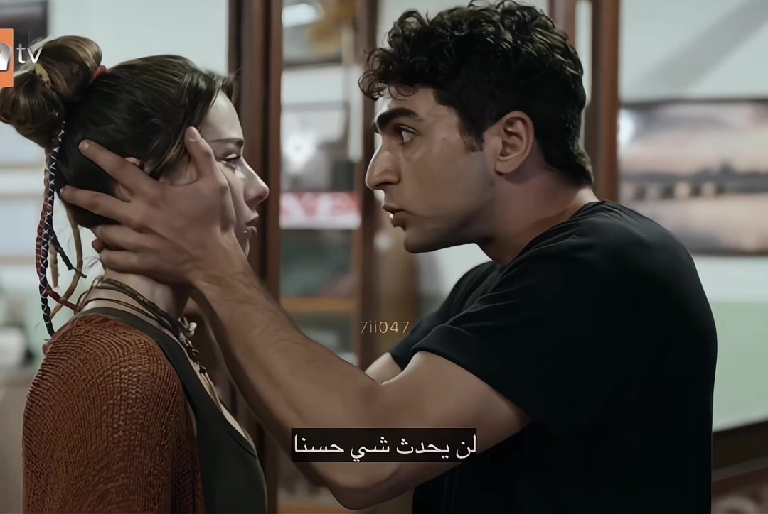 @لورا
