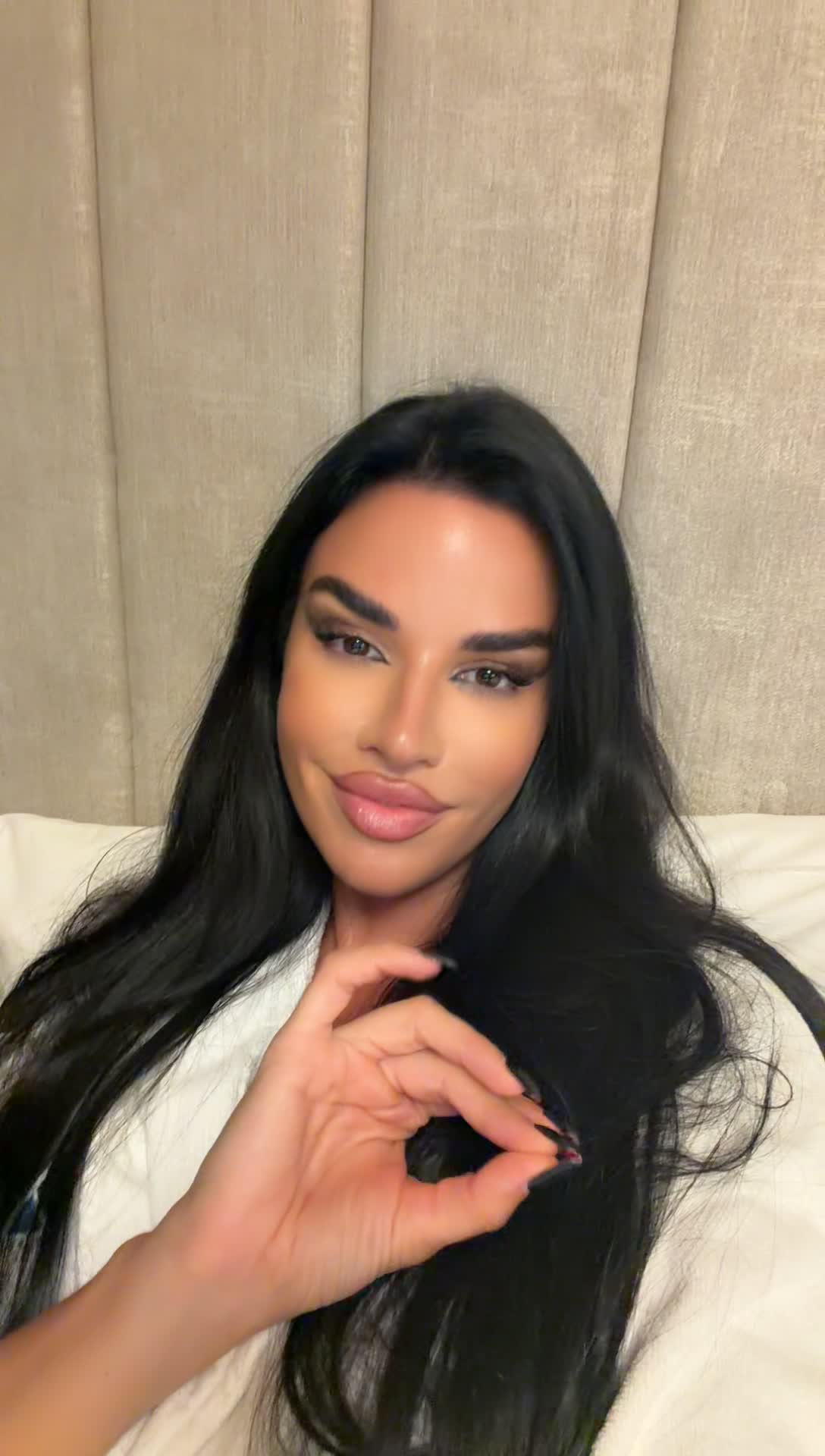 @Knolldoll