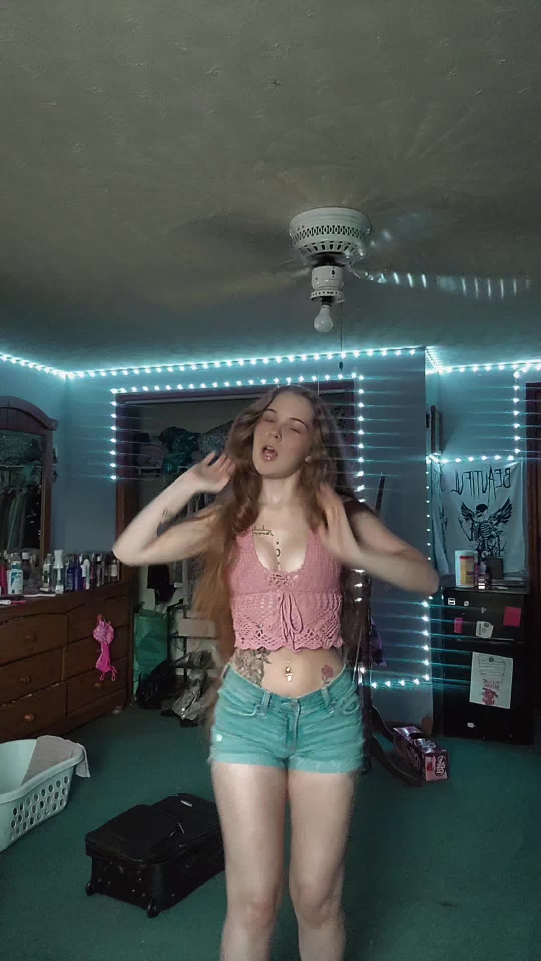 @B M