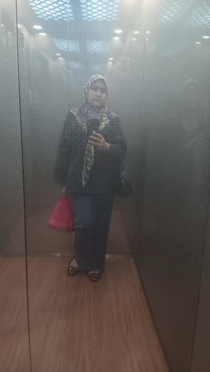 @liyanabaharun