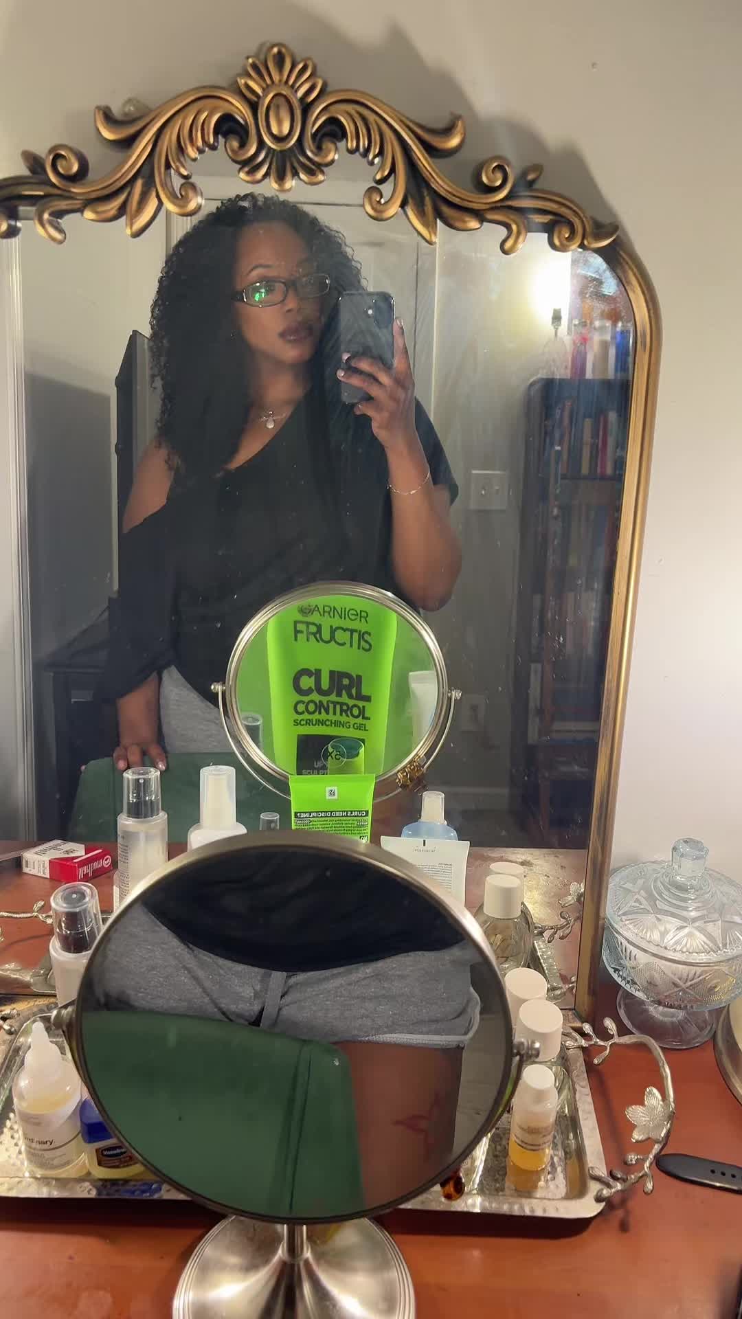 @jsmnyx