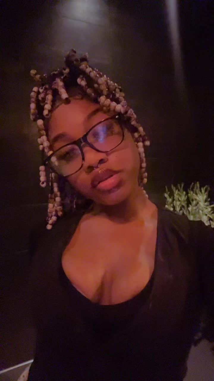 @roseblooms4252
