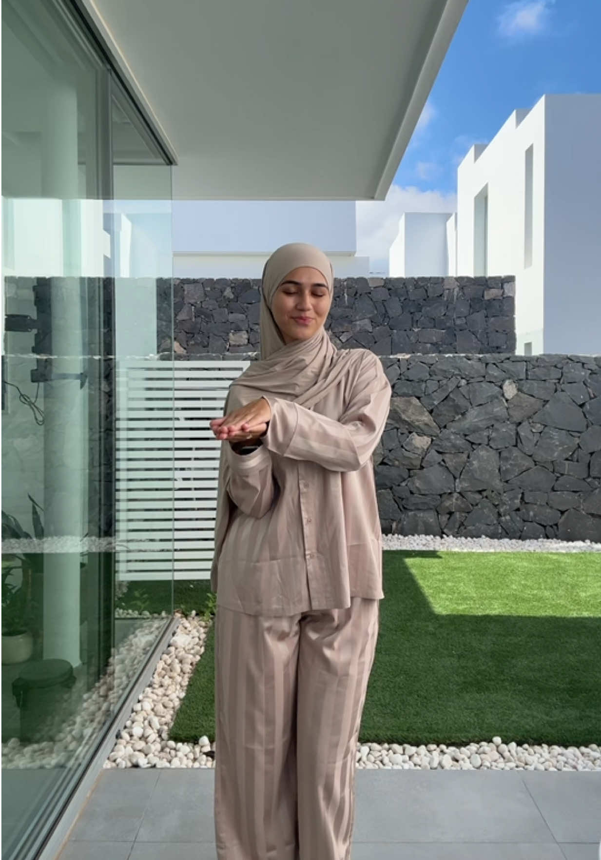 @Zohra 🌸