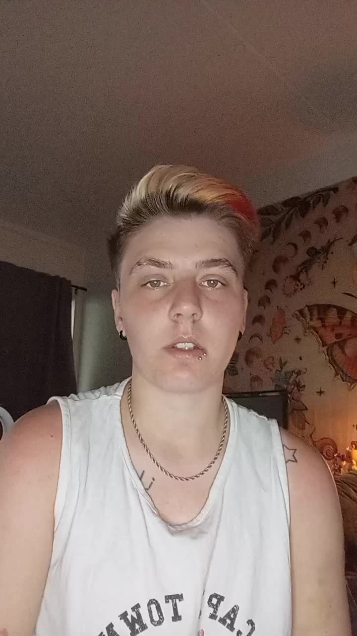 @The_bitch_is_mine🥰❤️