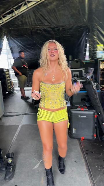 @skyenewman__