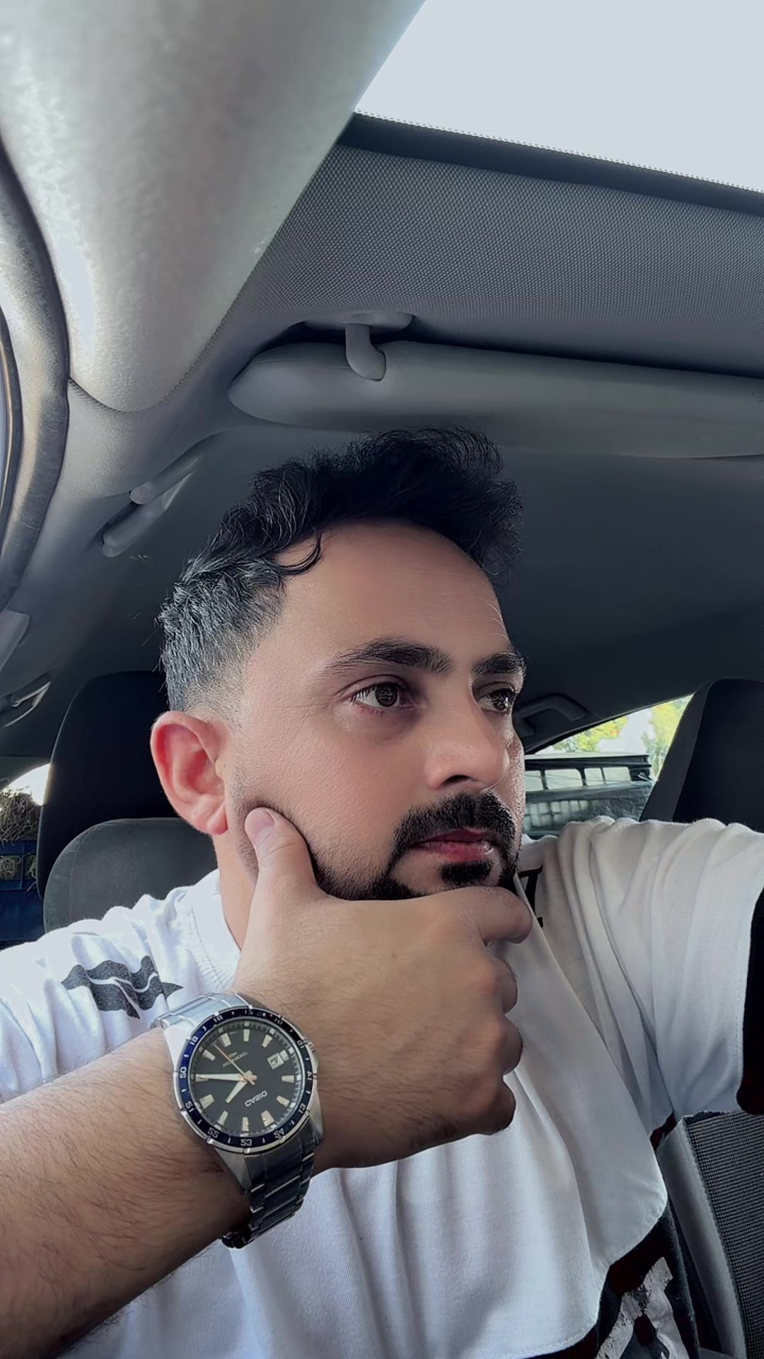 @BABBU🇵🇰🇬🇷