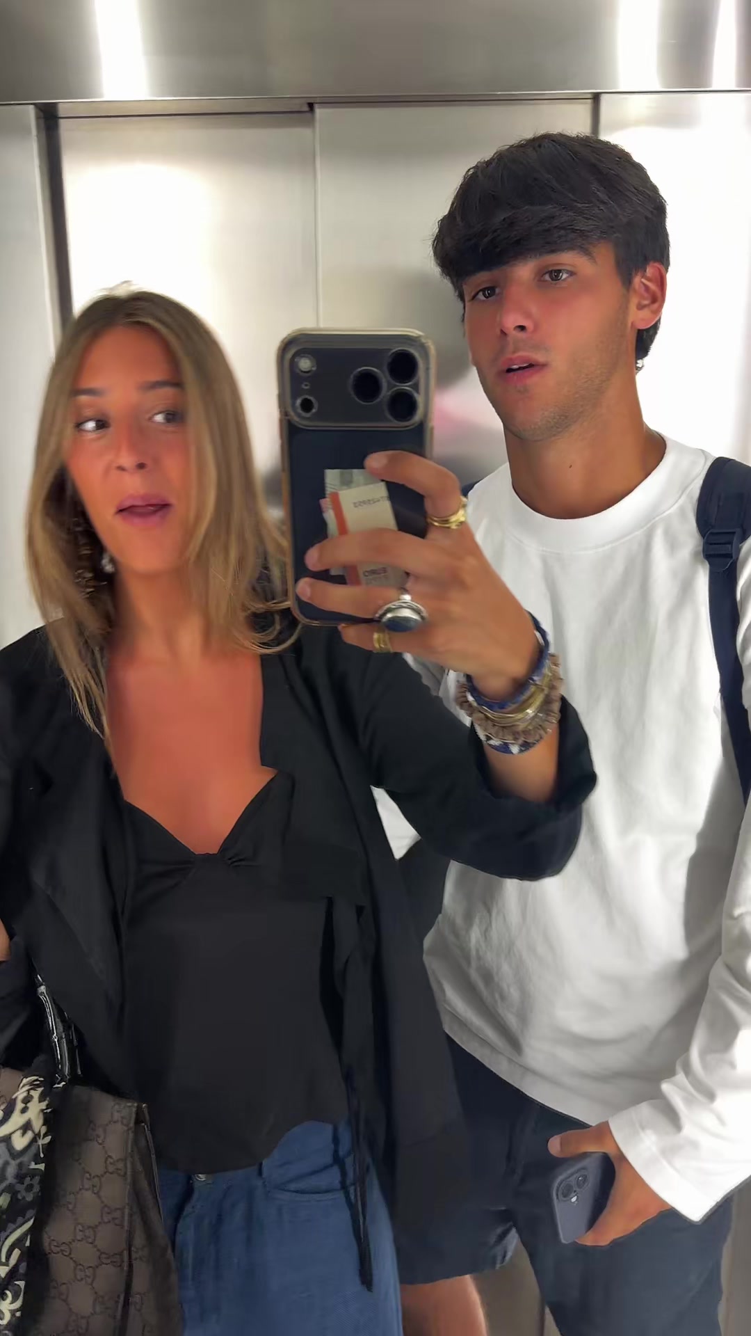 @Manuela