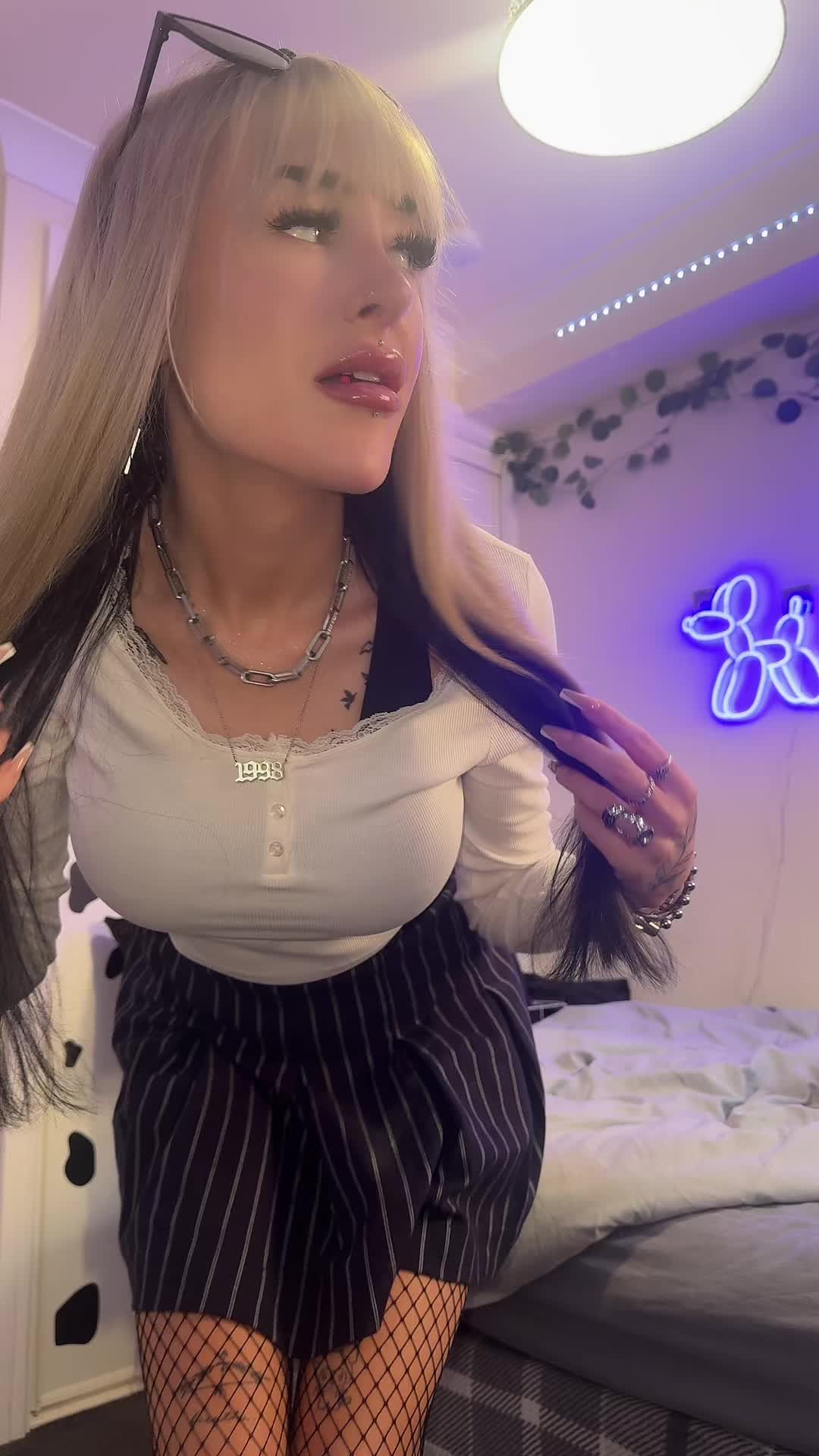 @jayjaymariex