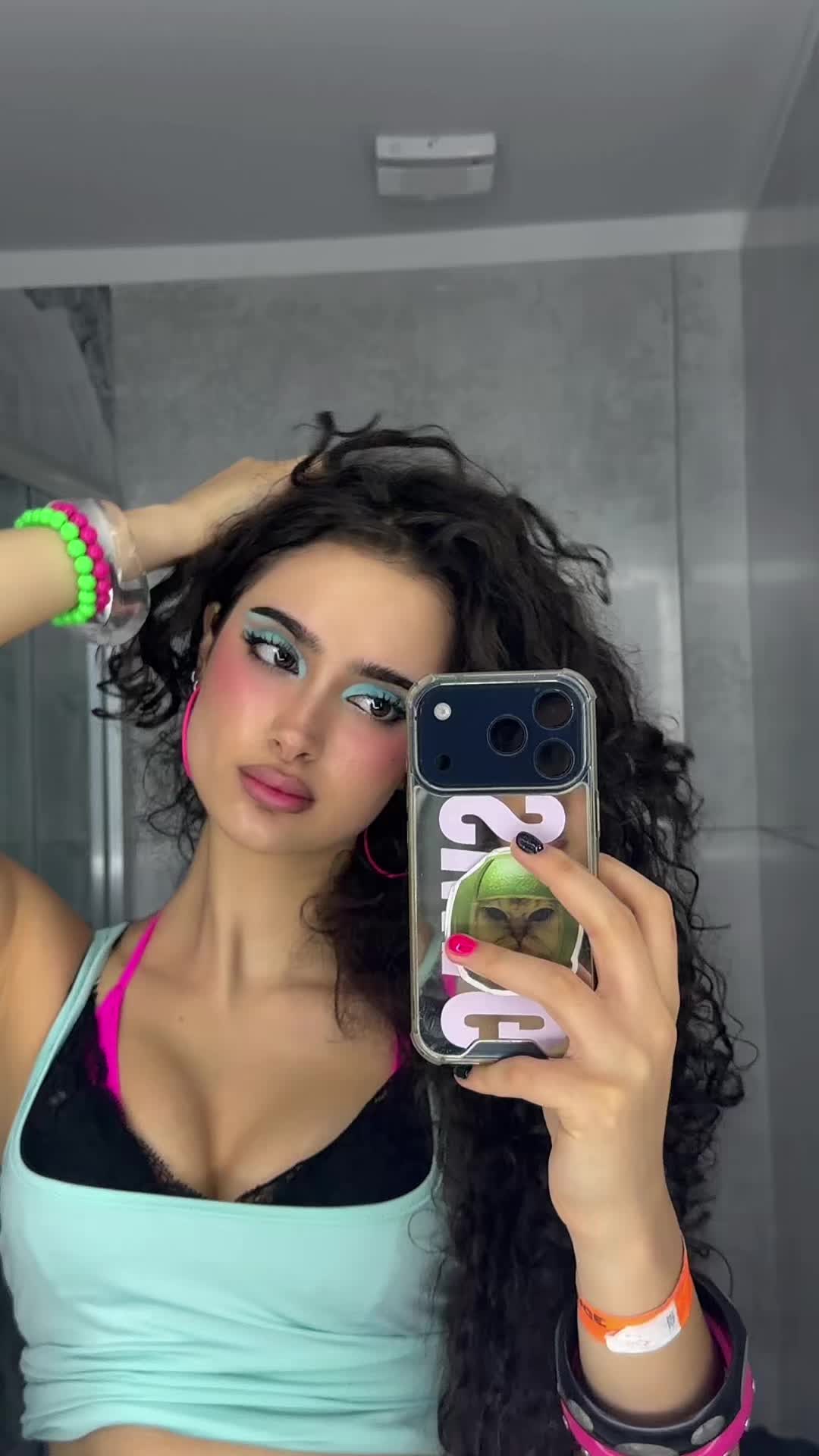 @evanicolescu_