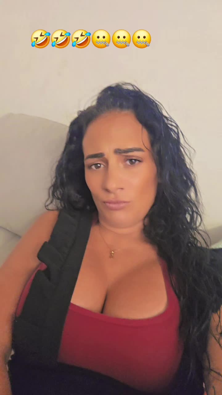 @luanaesalvo