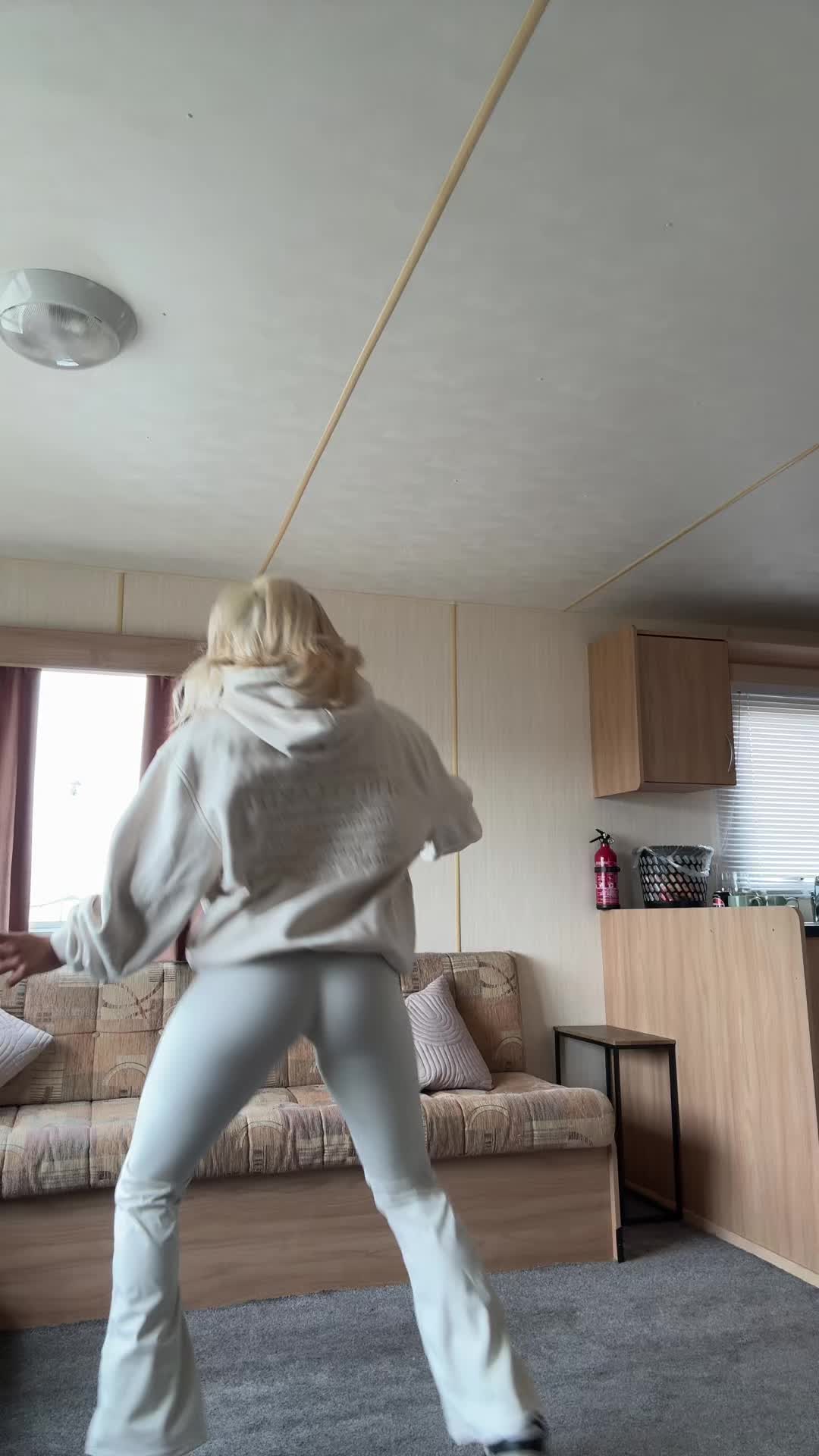 @Nicolesarah