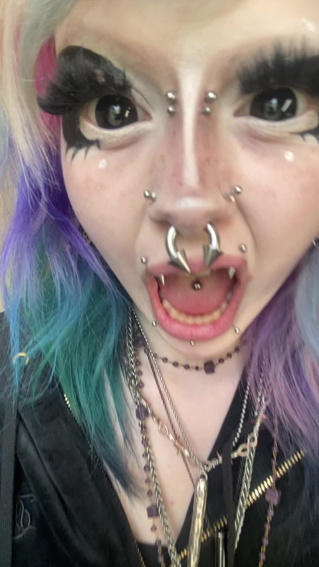 @🌸🦄🪻