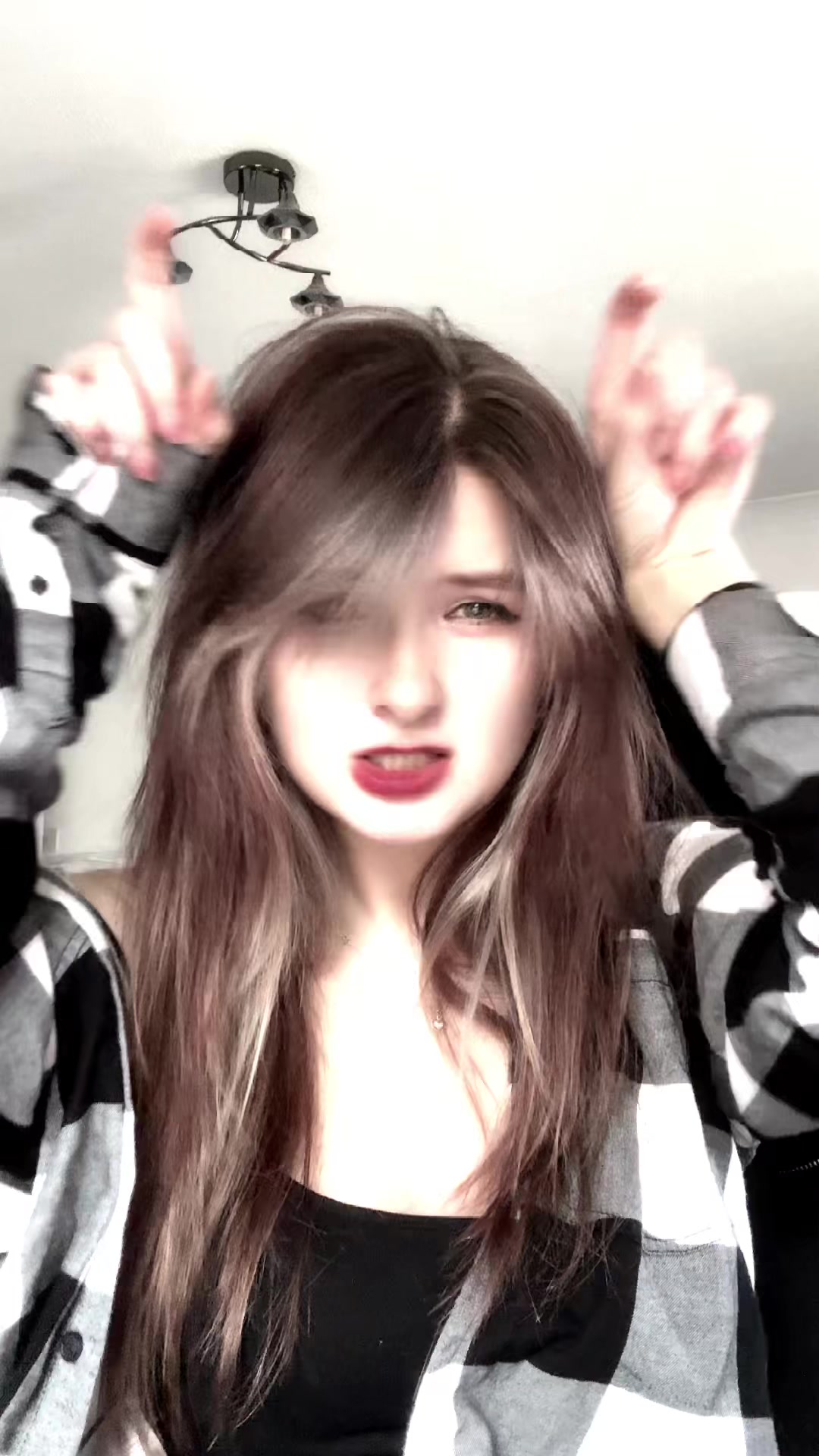 @Lily/liwynx