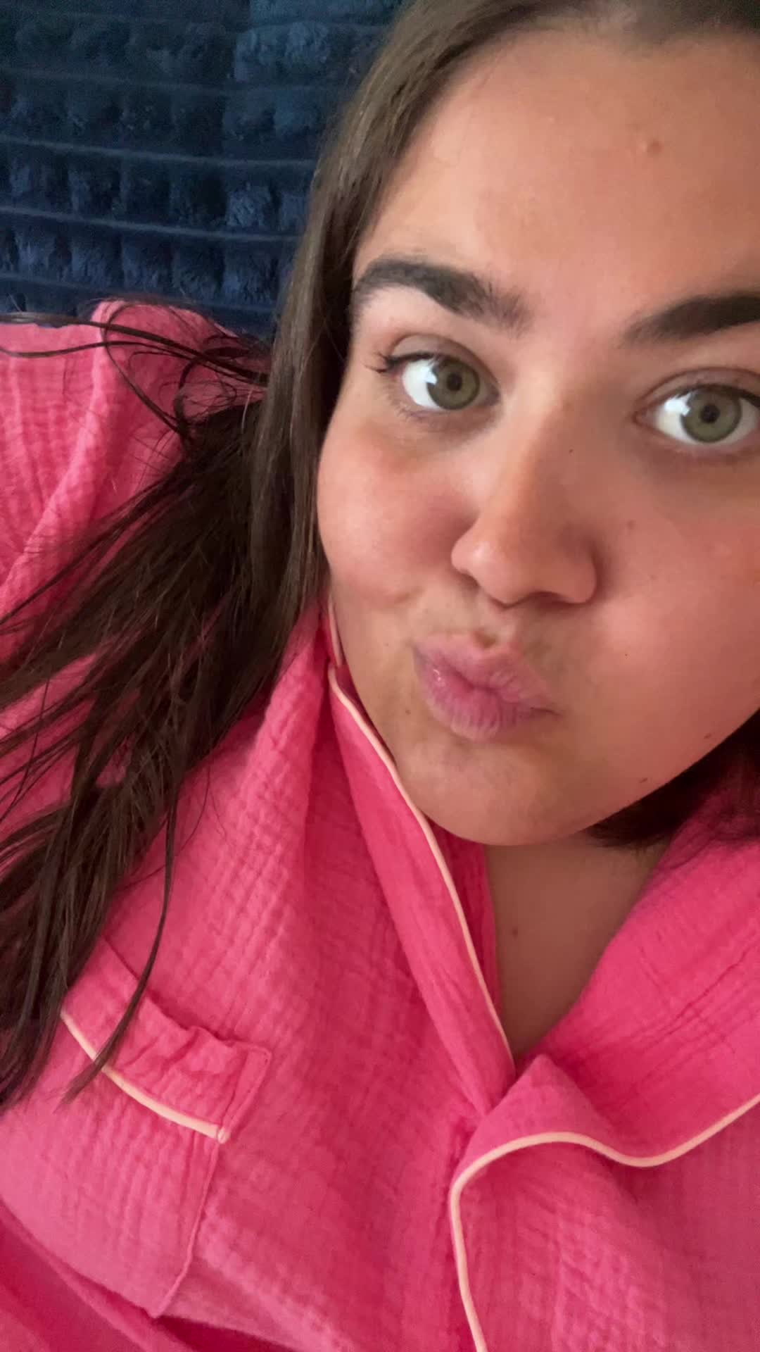 @Zo&euml;
