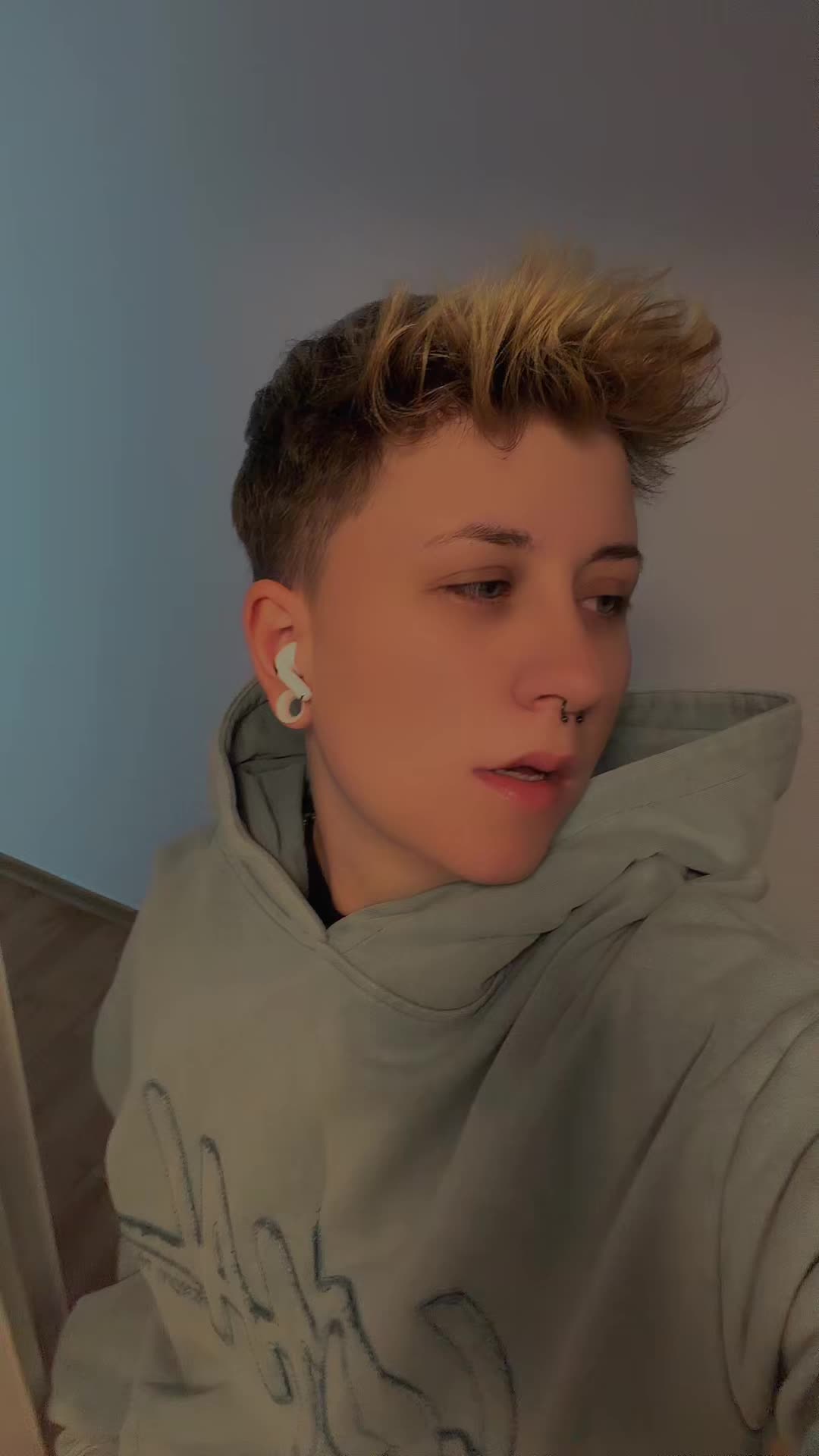 @๐