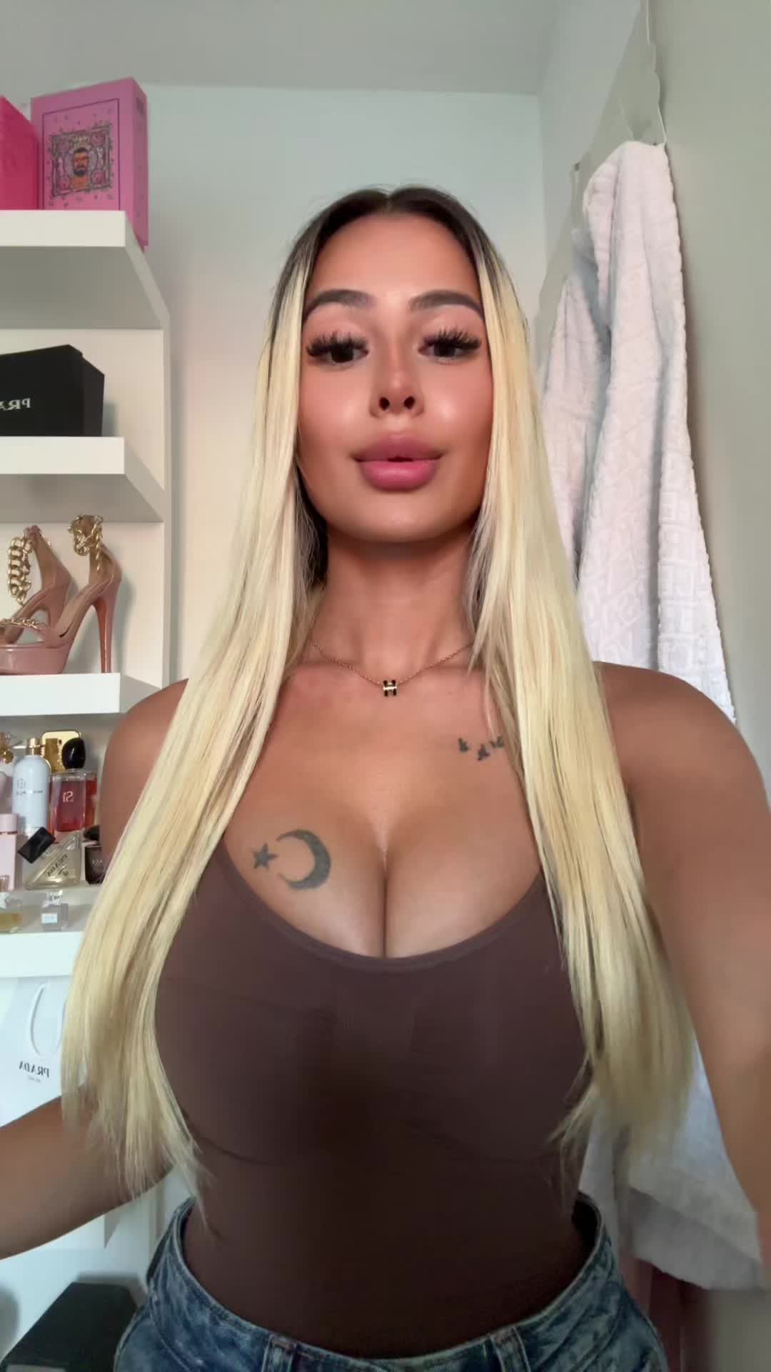 @𝐄𝐬𝐥𝐞𝐞𝐦🍦