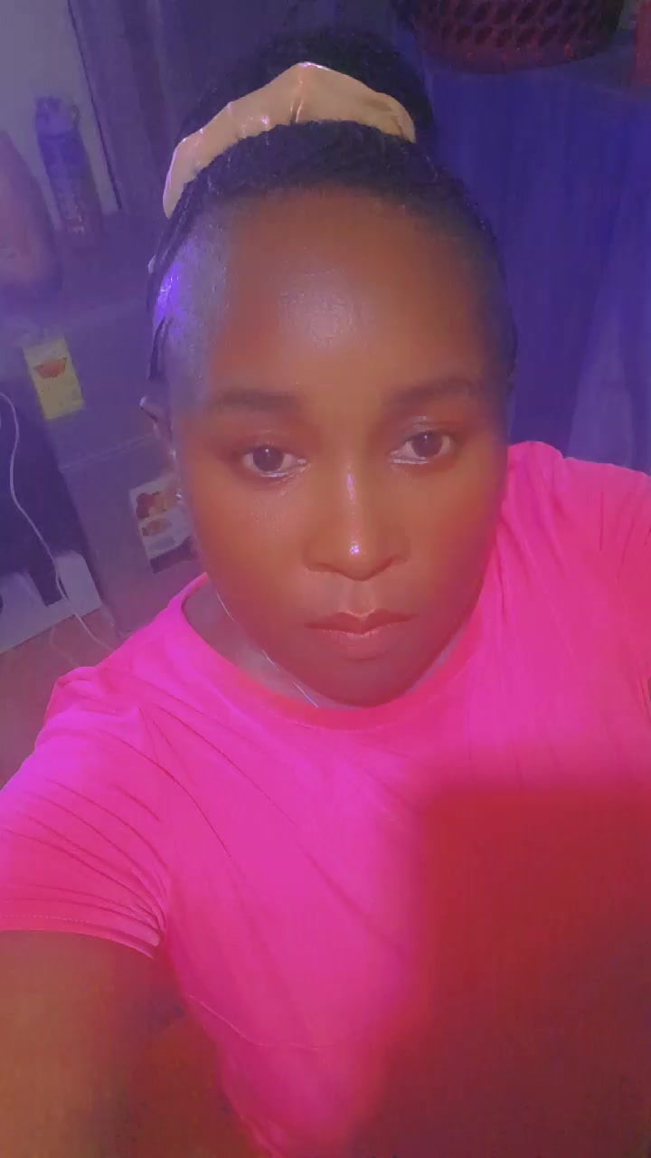 @elizachege