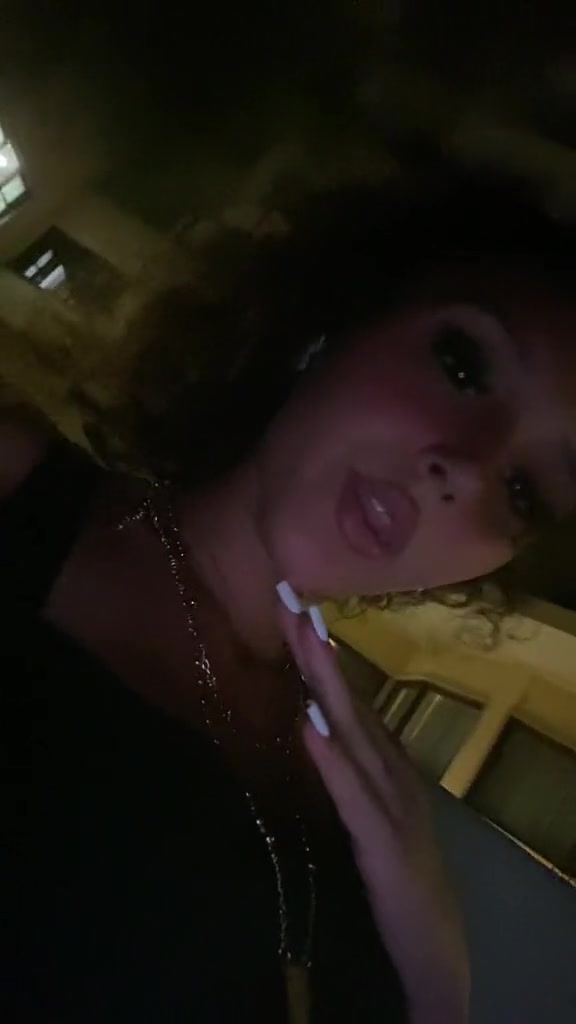 @💋💋