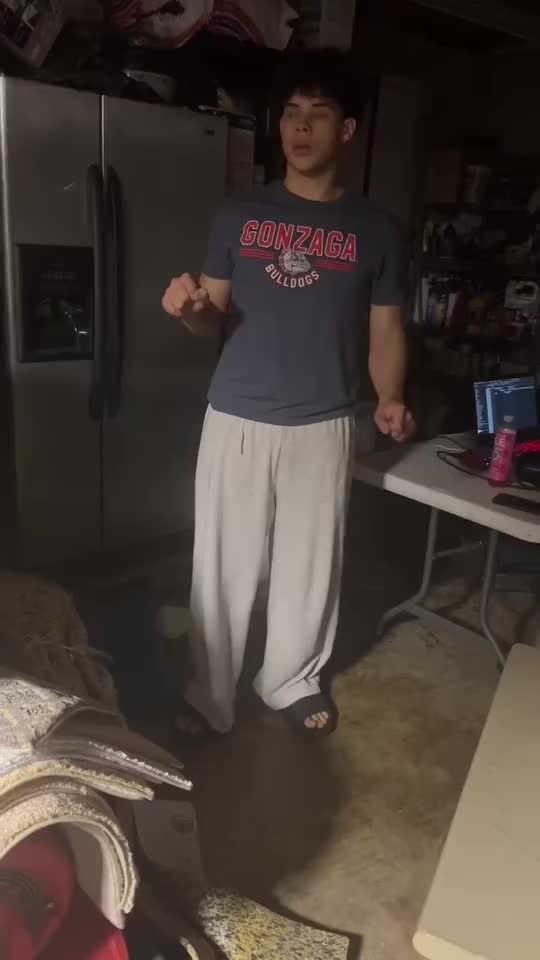 @Pregenantfurry