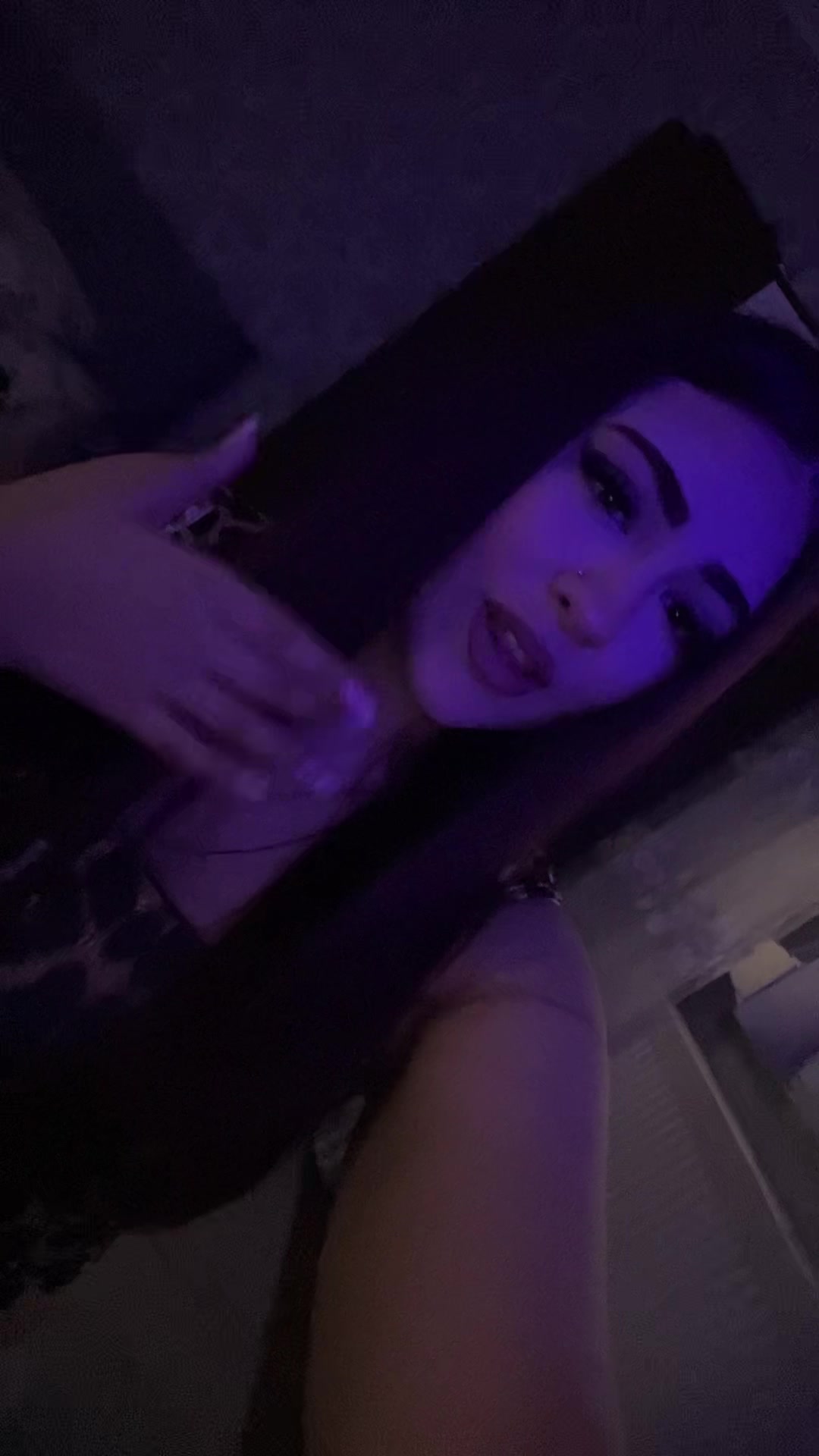 @𝓜𝓻𝔂🦭