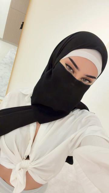 @layali.farahx