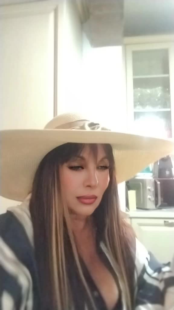 @laisa