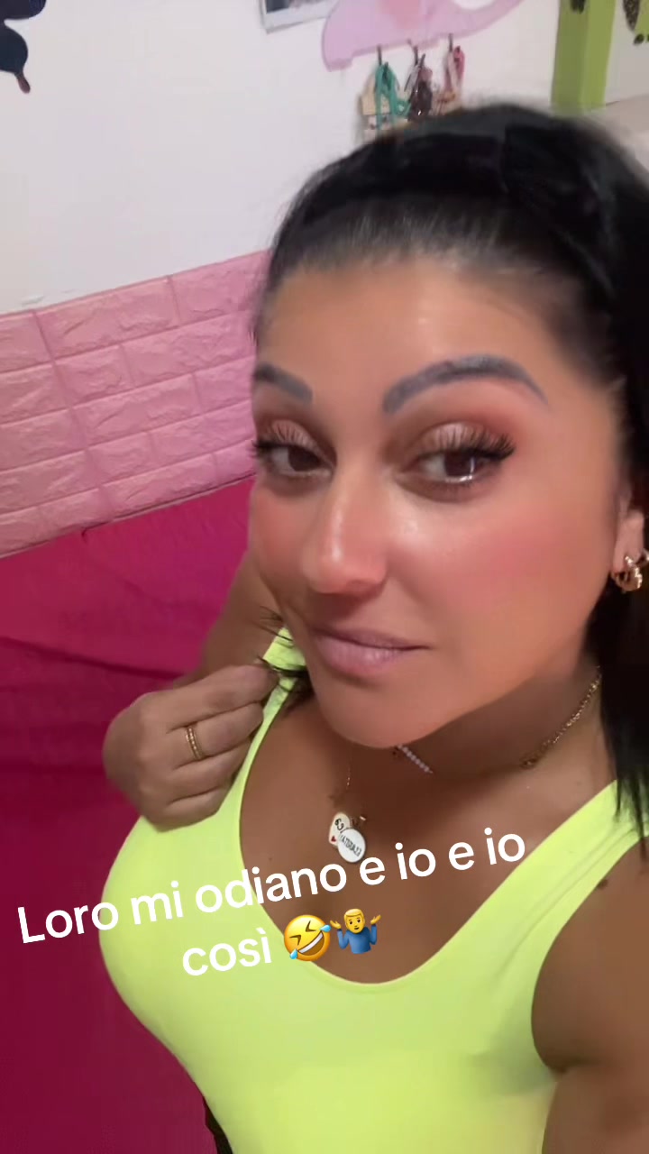 @giuliana