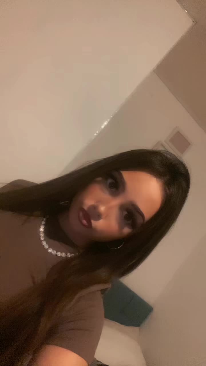 @iconic✨