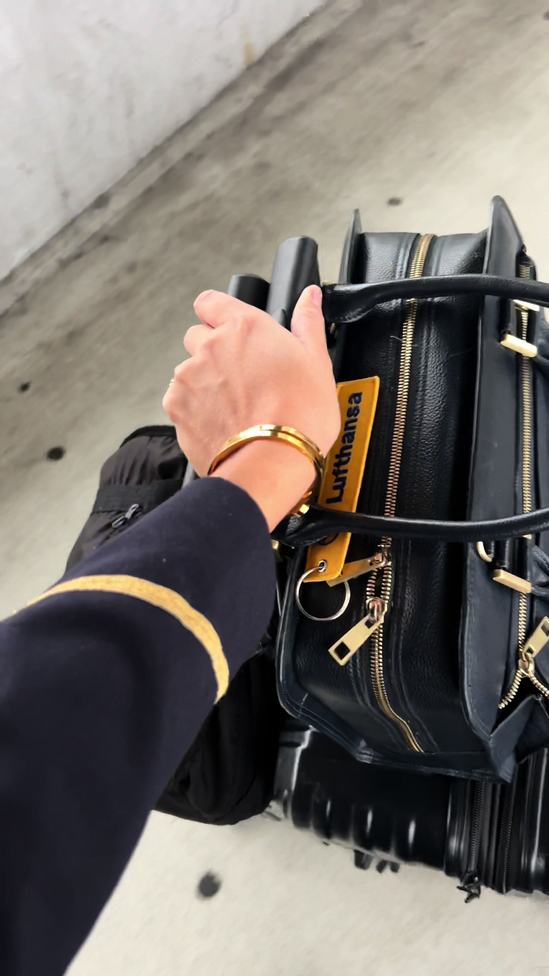 @Kalei | Flugbegleiterin ✈️