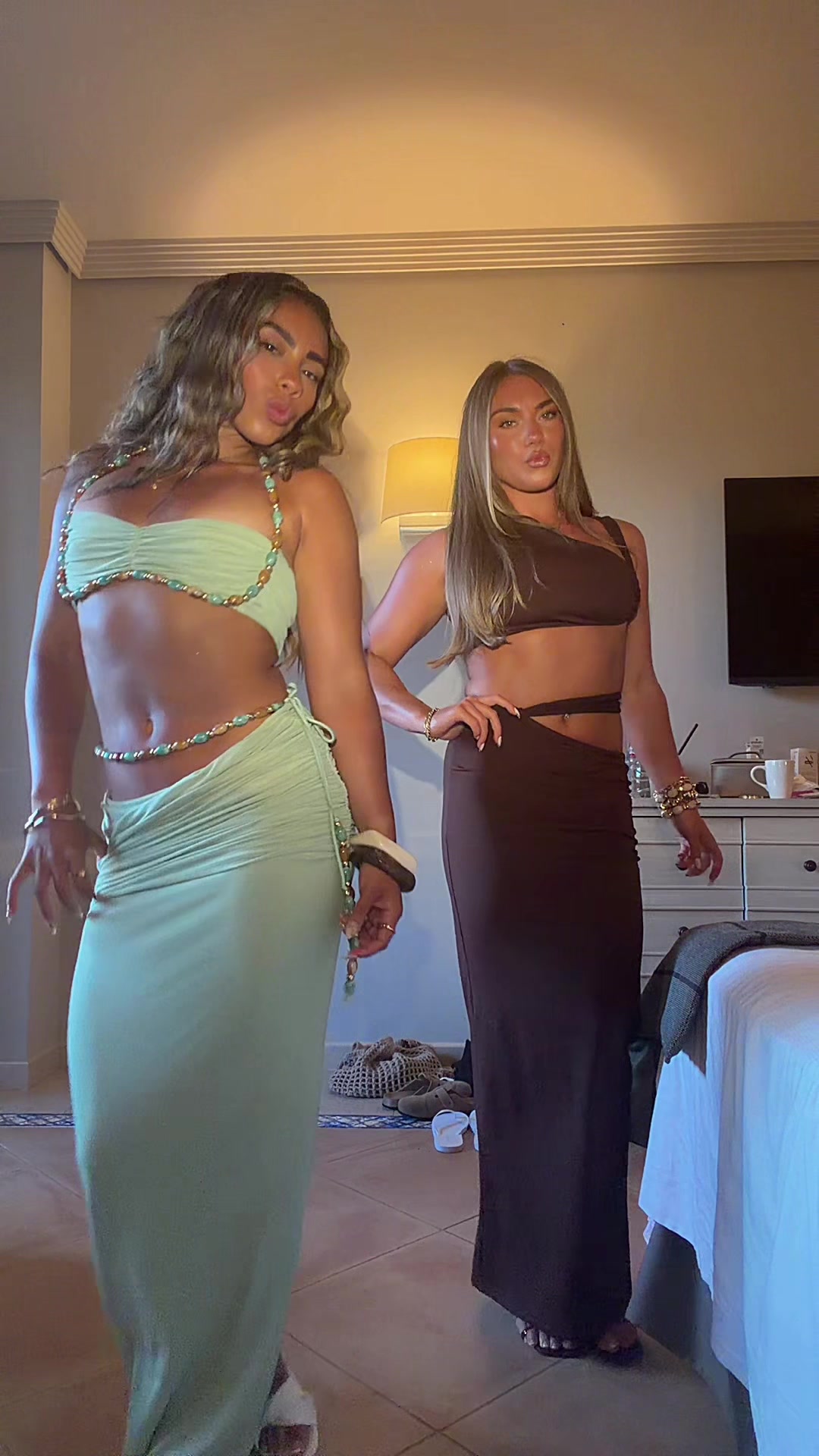 @rachelheron02