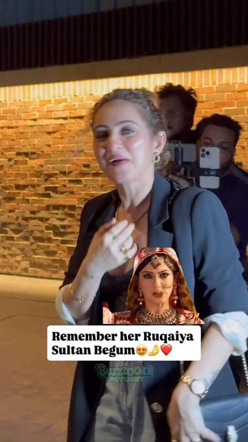 @F Série