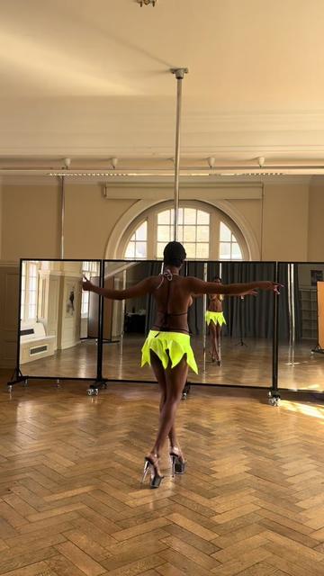 @Tadpole|Pole Fairy 🧚🏾♀️