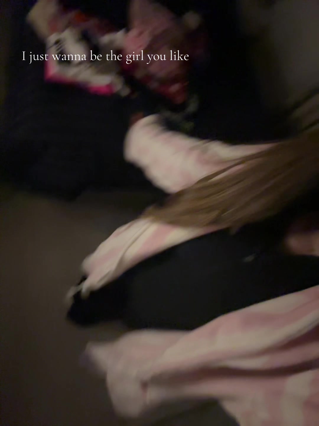 @???