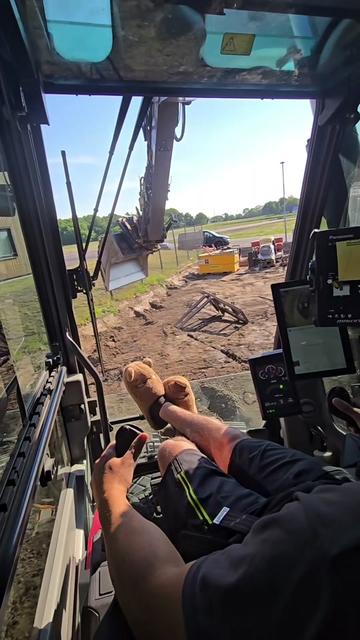 @Webbson_The_Digger