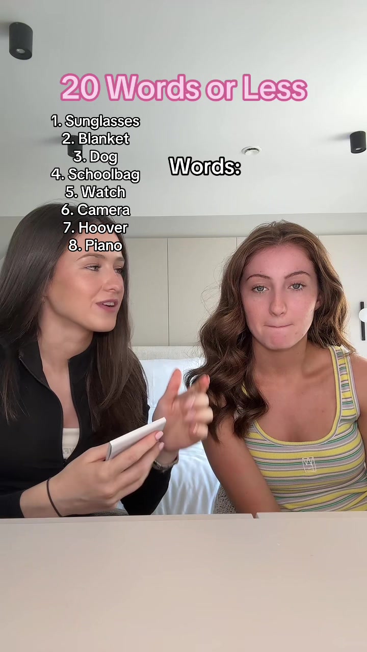 @thesimp5onsisters