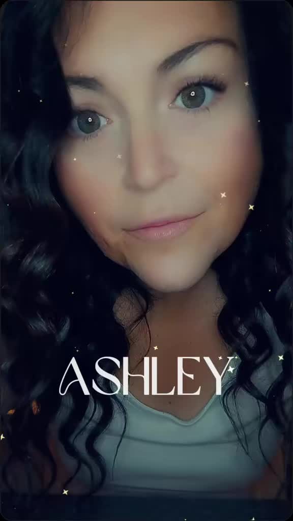 @AshleyJay