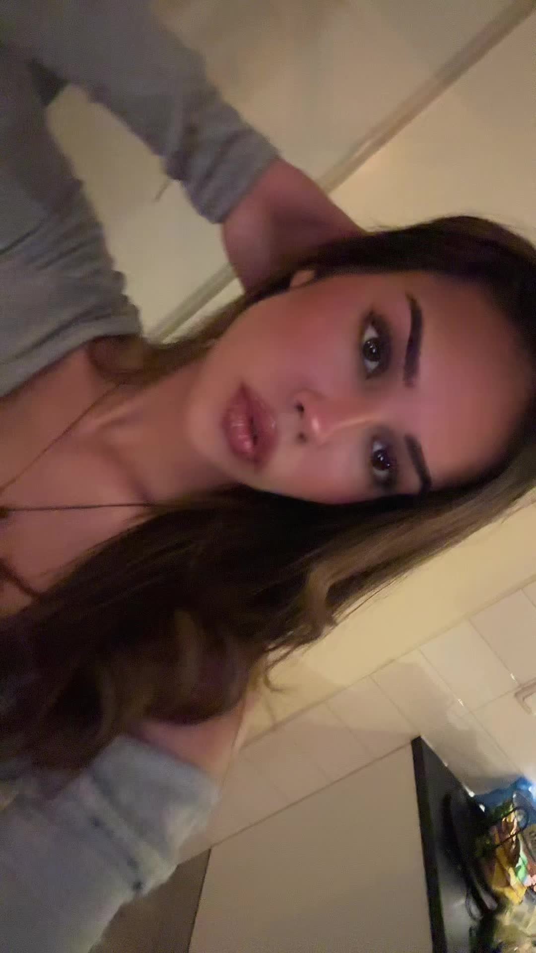 @sarasaavic2