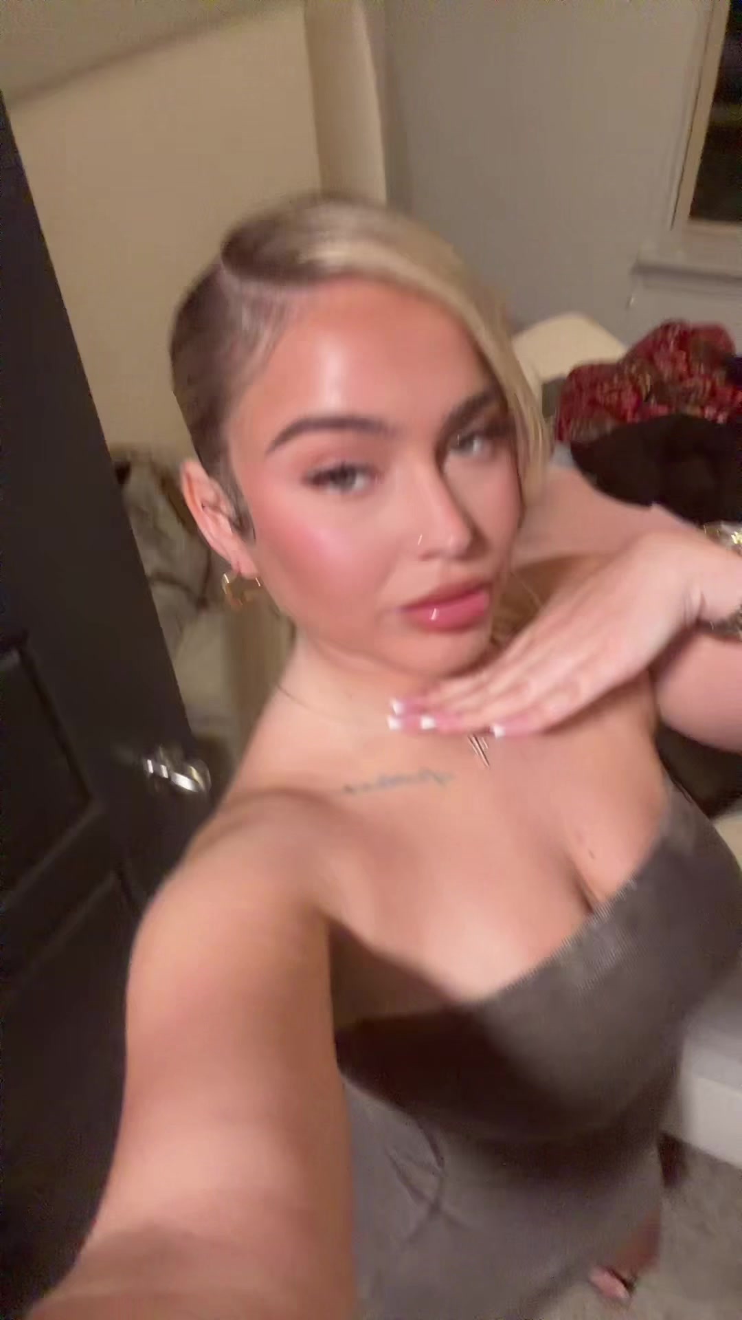@momo
