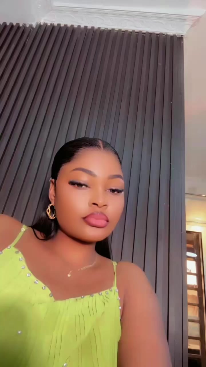 @annettebamba