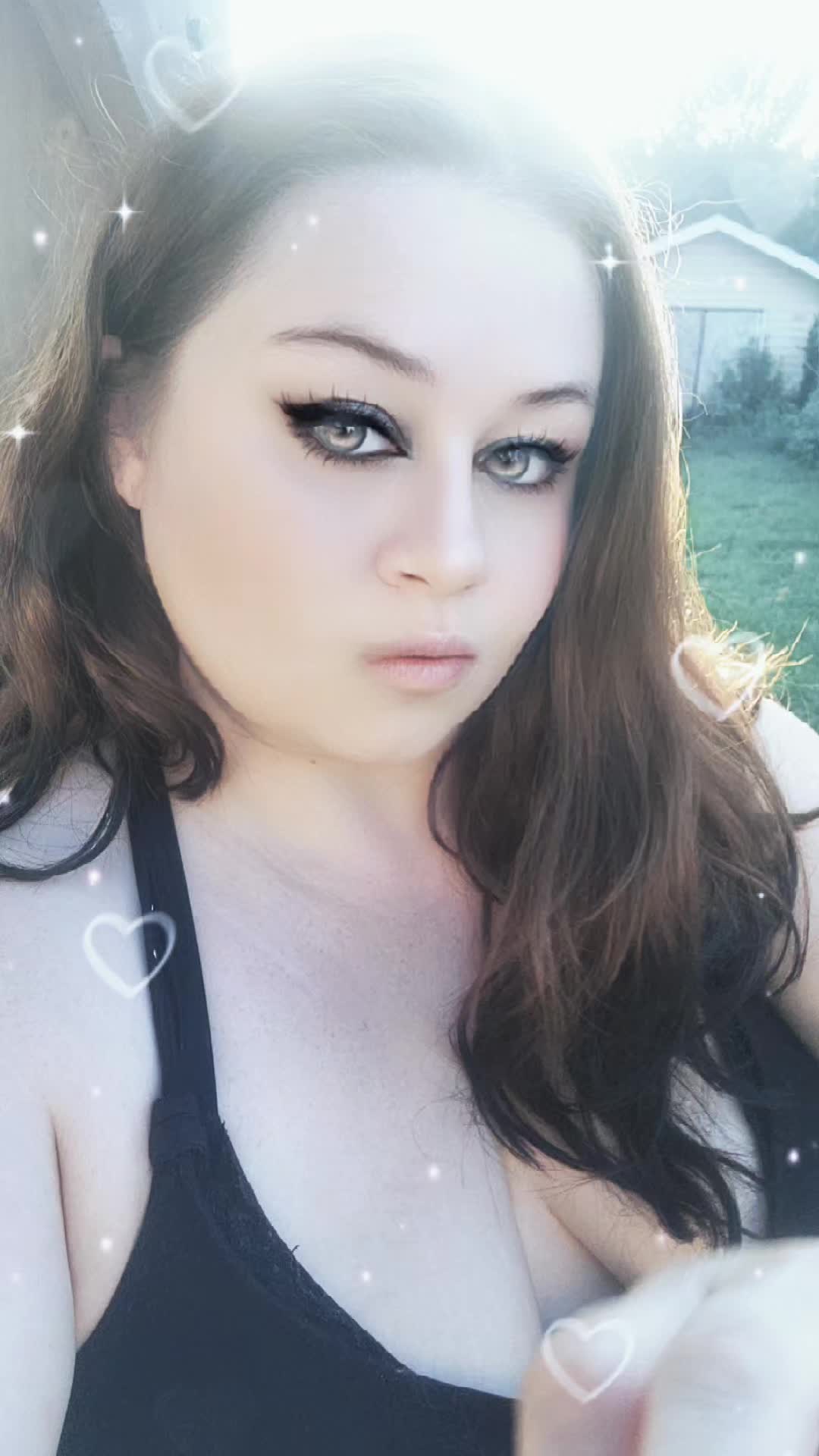 @hellfireprincessbrittbrat😈🥀