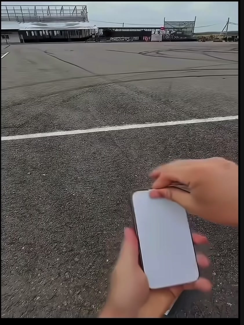 @Hamxterexek (Edge 40 Neo) Hype
