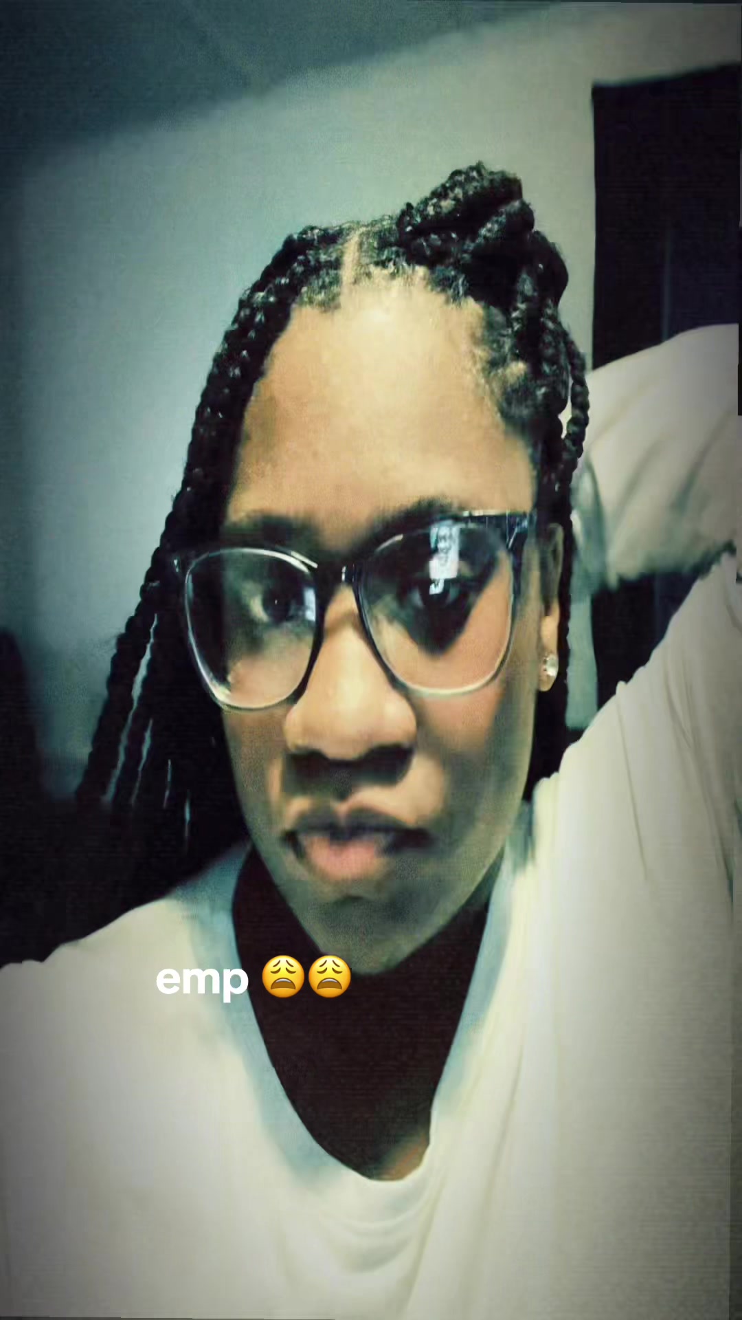 @👸🏾