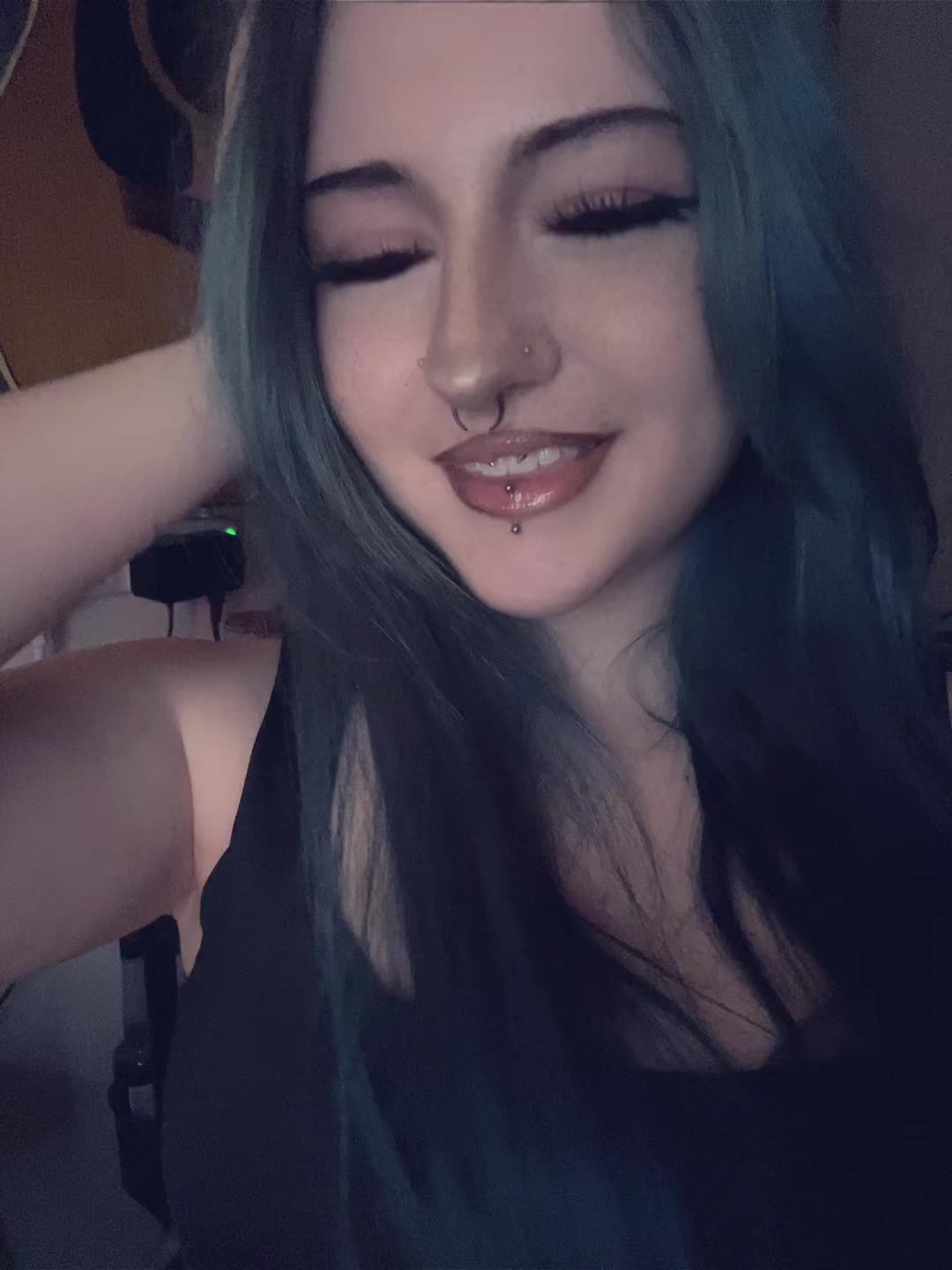 @livv 🍃🛸🪷