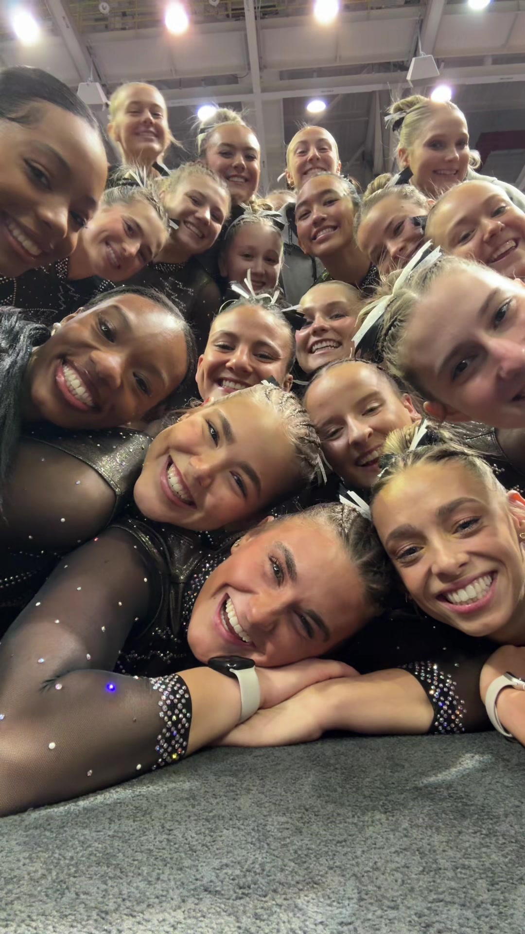 @uwogymnastics