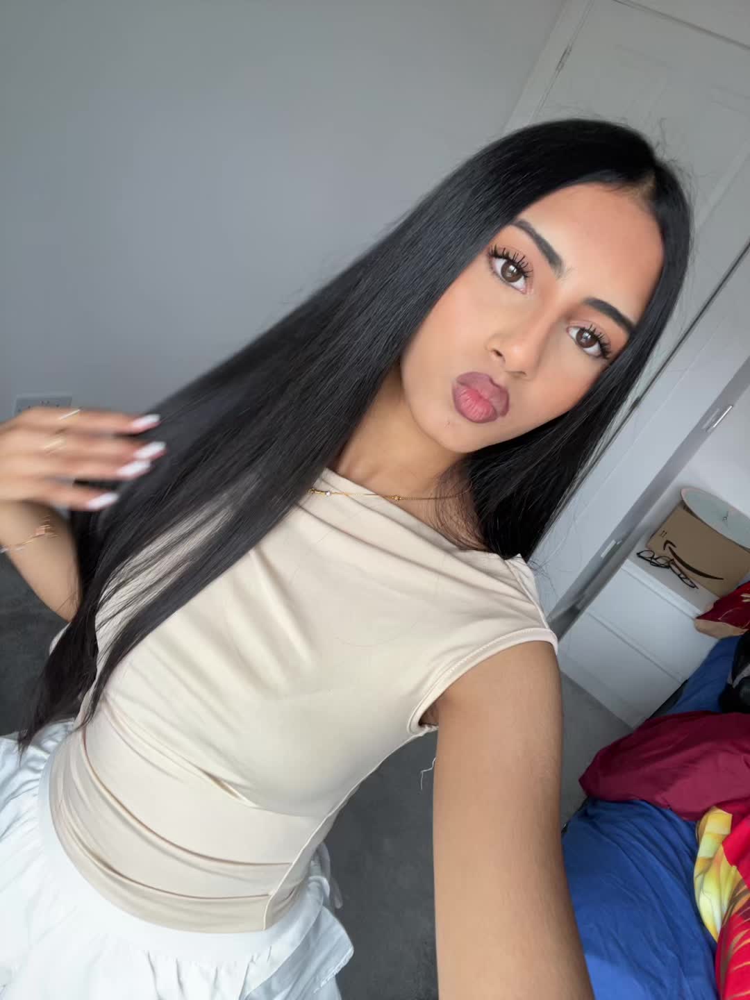 @𝒩