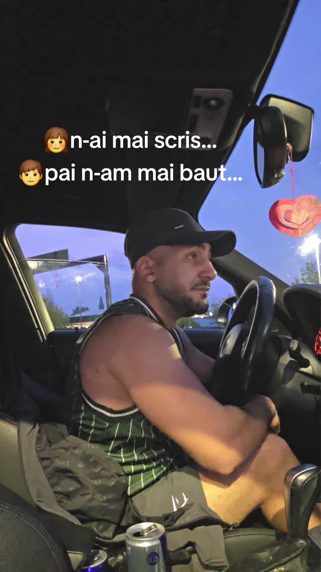 @dani._.